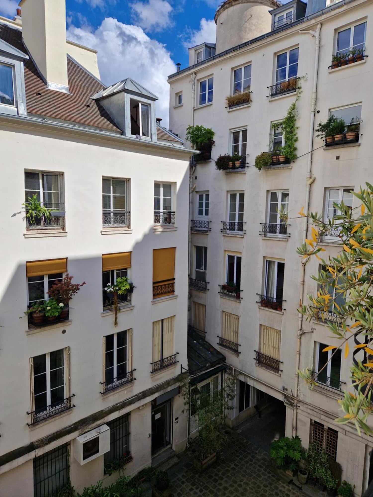 Architect-designed In Le Marais District Appartamento Parigi